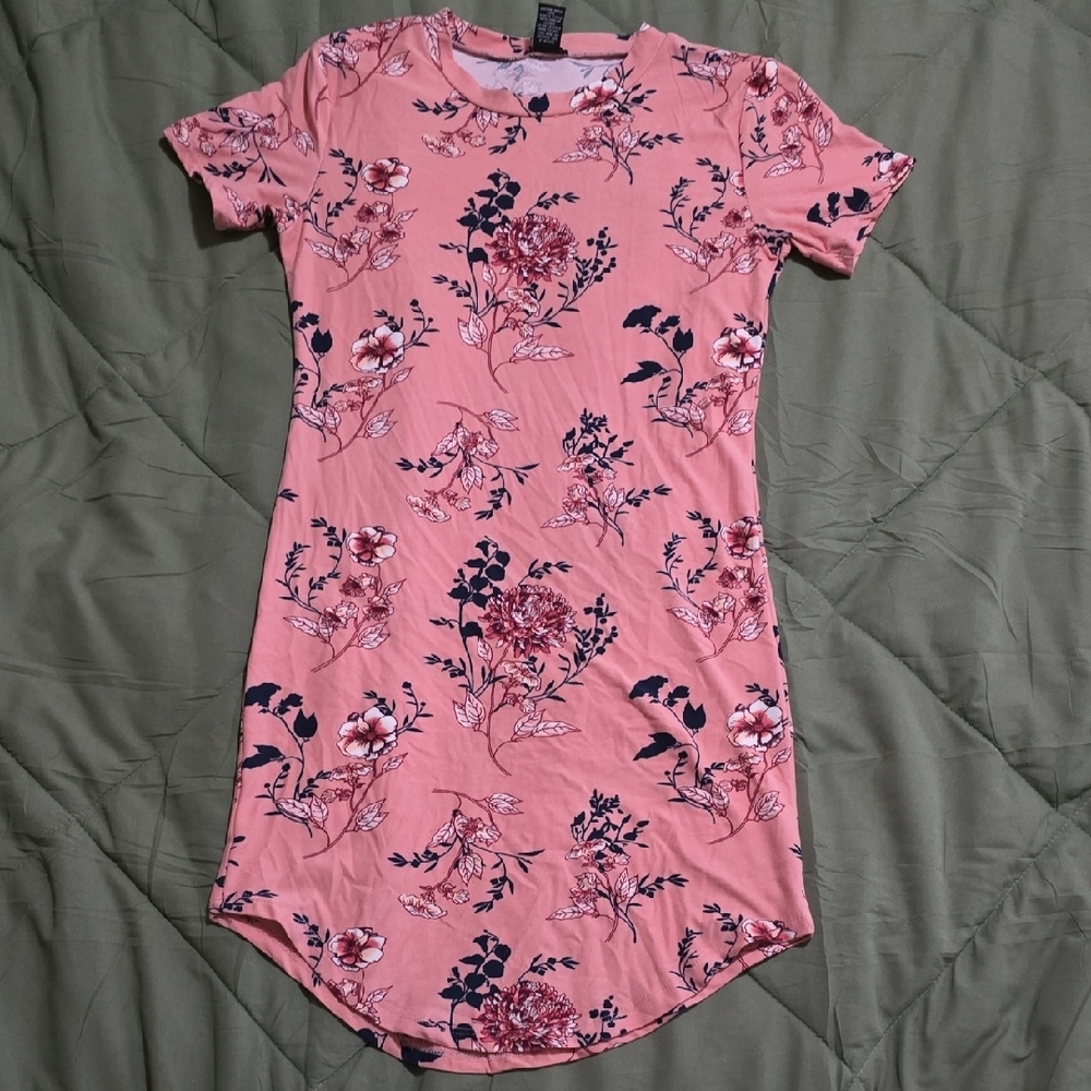 Rue21 Pink Floral Top